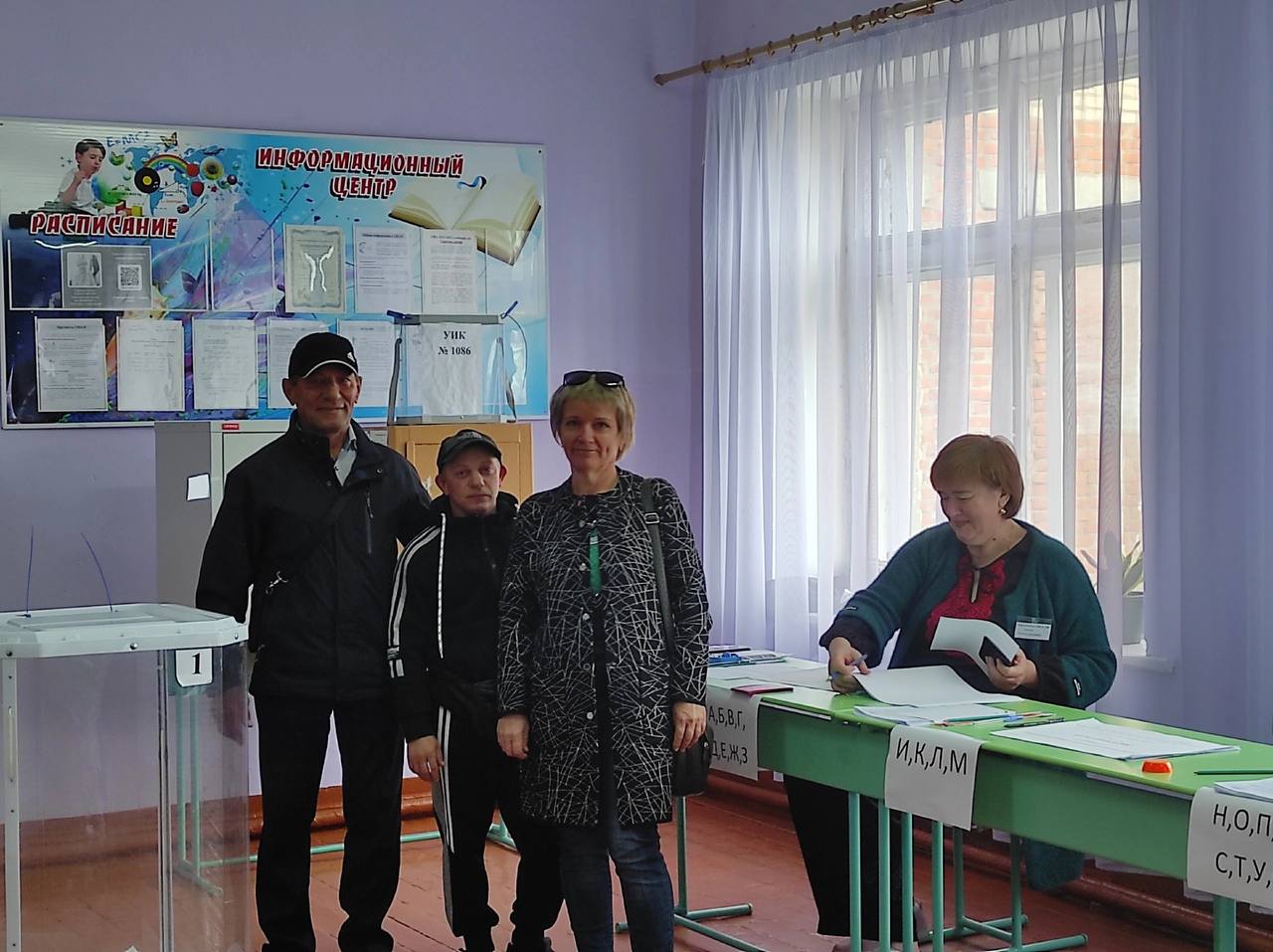 В Осиновском МО проходит третий день голосования.