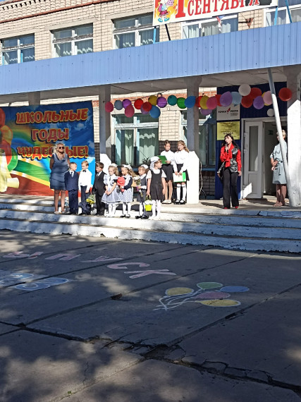 Во всех школах Осиновского муниципального образования прошли торжественные линейки.